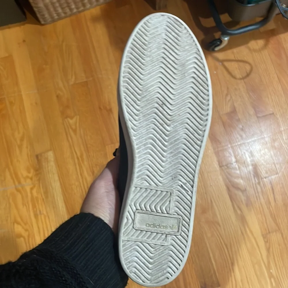 adidas Originals Women's Sleek Sneaker - Picture 11 of 11